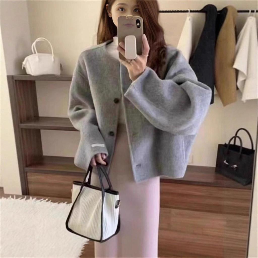 Double-Sided Wool Short Cashmere Coat - Autumn/Winter Korean Style, Petite Silhouette with Round Neck.