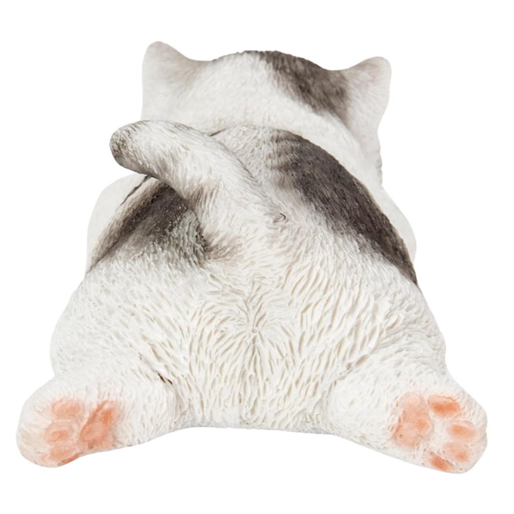 Woobia Prone Mackerel Tabby and White Cat Magnet 11.4 X 6.4 X 4.2 Cm Doll Figurine Ornament Animal Garden Decoration Cat H20299-16