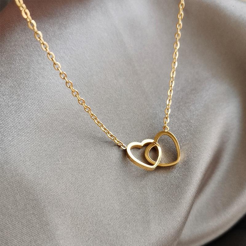 Personalizovaný jednoduchý dvojitý srdiečkový choker náhrdelník pre ženy Duté prívesky v tvare srdca Náhrdelník na kľúčnu kosť Darčeky pre dievčatá Šperky