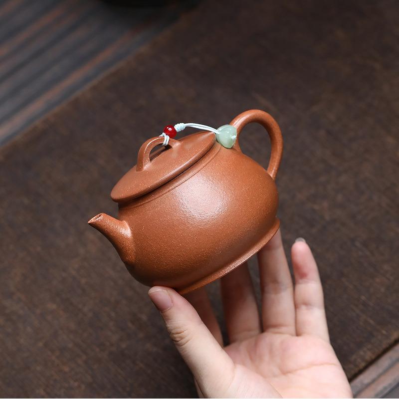 

160ml Aesthetic Yixing Purple Clay Teapots Handmade High Pan Pot Raw Ore Gold Downhill Mud Tea Soaking Kettle Zisha Tea Set Gift
