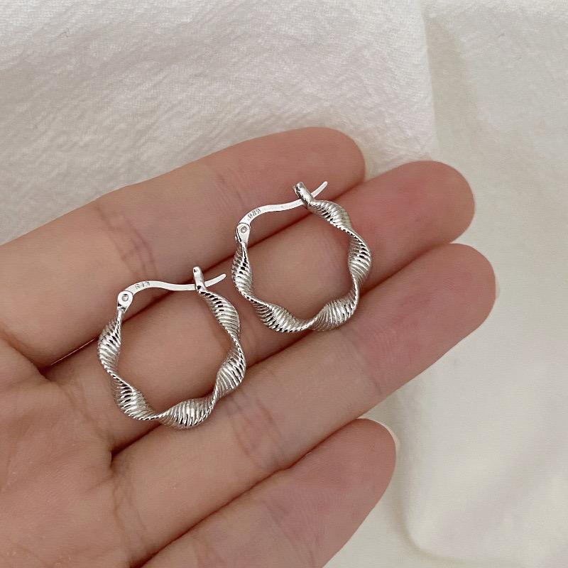 

925 Sterling Silver Vintage Wave Shape Earrings For Women Trendy Earring Jewelry Prevent Allergy Party Accessories Gift