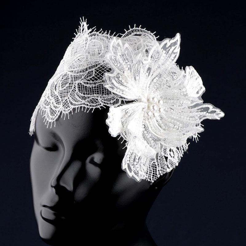 

Винтажный головной убор невесты в китайском стиле ручной работы с цветочным кружевом и фатой для свадебной фотосессии во французском стиле