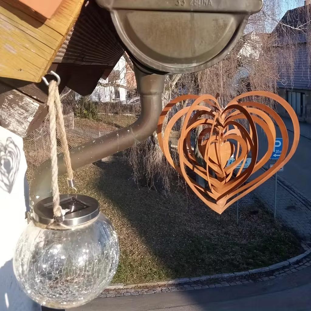 Metall Herzförmiger Windspinner Gartendekoration Außen Hängende Verzierung Rotierende Windmühlenkunst Skulptur für Terrasse Hof