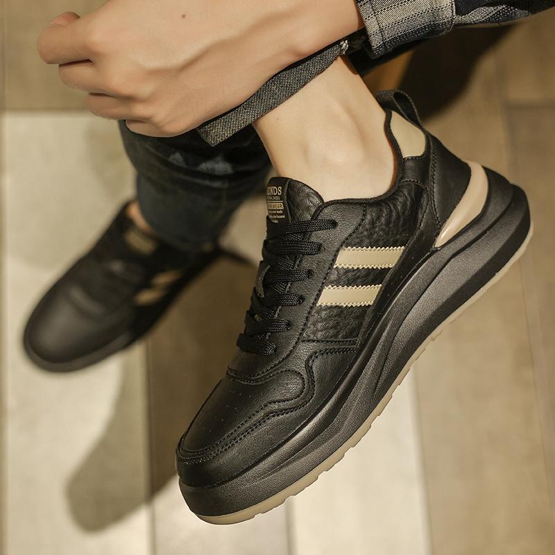 Live Broadcast Popular Men's Shoes 2025 New Autumn Platform Lightweight Fashion White Shoes Men's Soft-soled Sports Shoes