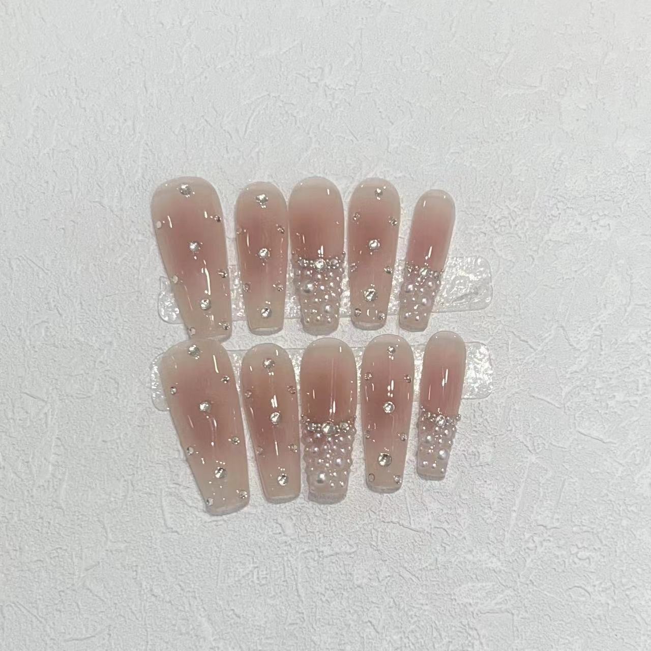 

Ношение накладных ногтей Ручная работа Чистый нюдовый румянец Маникюр Все небо Звездное небо и Белые накладные ногти Патчи Маникюр Готовые изделия Medium M