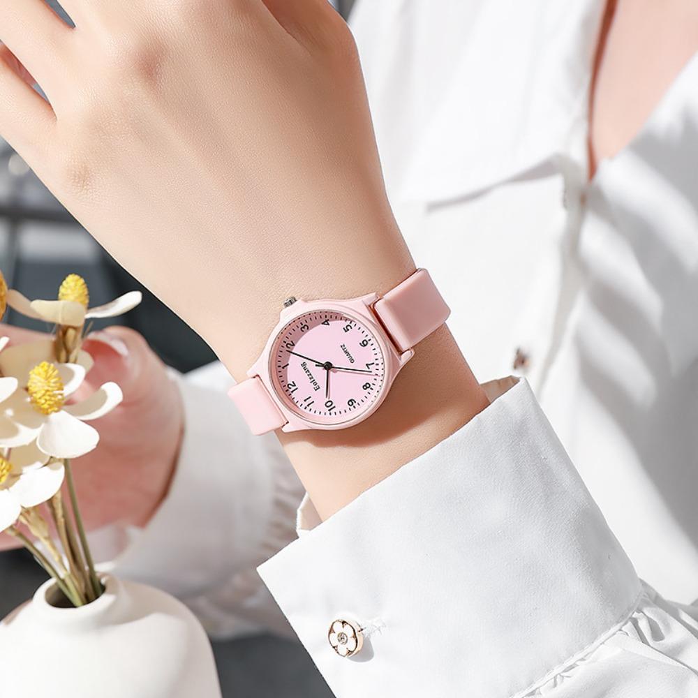 Casual Kids Quartz Watch Multi-color Quartz Clock Fashion Student Wristwatch  For Men and Women