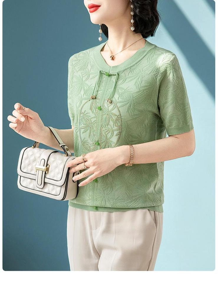 2026 Ice Silk Short-Sleeve Top: Fashionable Summer Blouse for Middle-Aged and Elderly Women