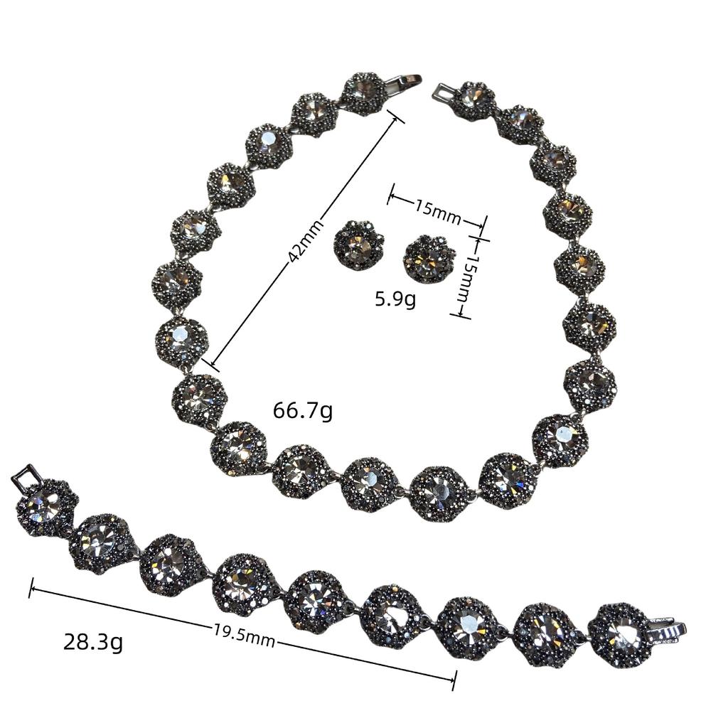 French Light Luxury Diamond-Set Grab Gray Flower Necklace Bracelet Stud Earrings Jewelry Retro Fashion Gray Gemstone Collarbone Chain Ears