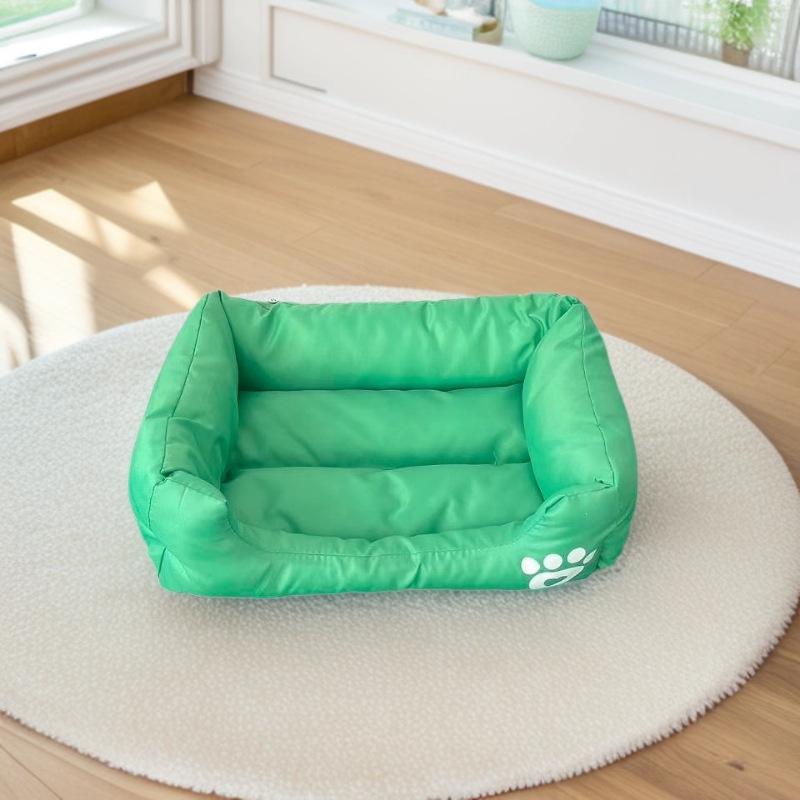 All-Season Waterproof Tear-Resistant Pet Bed for Dogs and Cats