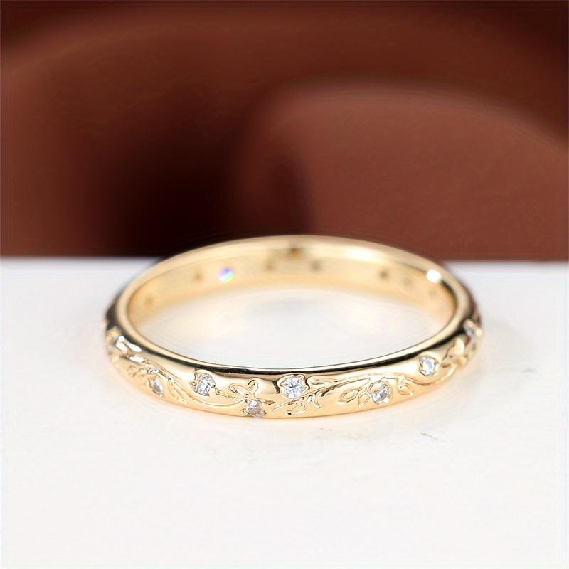 Luxurious Carved Flower Style Inlaid with White Zircon Gold Circular Ring for Women's Daily Wear Party Jewelry Gifts