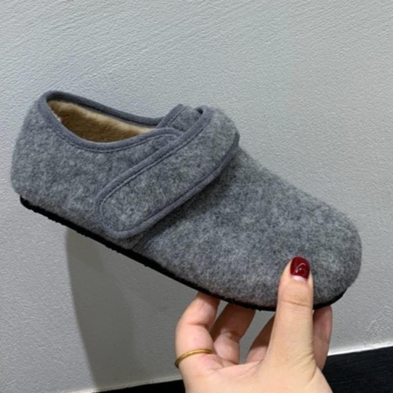 Women's Flat Shoes Autumn New Round Head Shallow Mouth Suede Soft Sole Anti-slip Wear-resistant Cotton Shoes