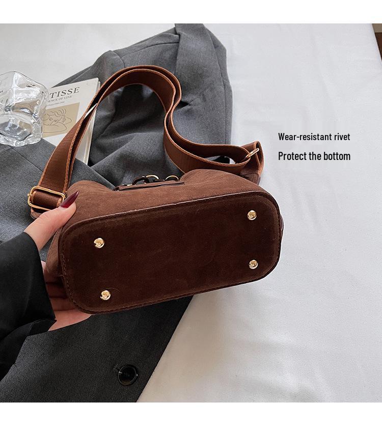 Versatile Women's Solid Color Bucket Handbag - Autumn 2025, Single Shoulder Crossbody