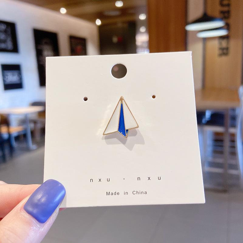 Trendy Japanese Cute Cartoon Brooch Pin - Small Fresh Female Badge Safety Pin Accessory