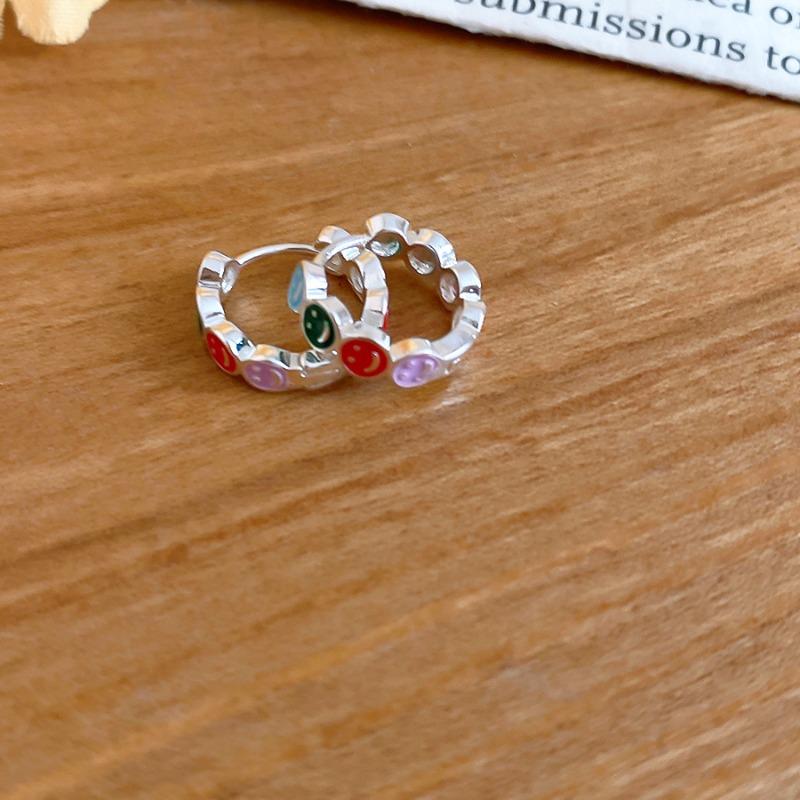 Dripping oil round smiley face love fashion simple ear buckle fresh and sweet earrings niche design earrings women