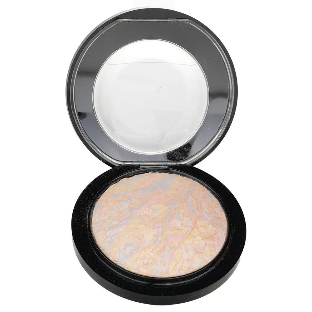 Mineralize Skinfinish - Lightscapade 10g/0.35oz