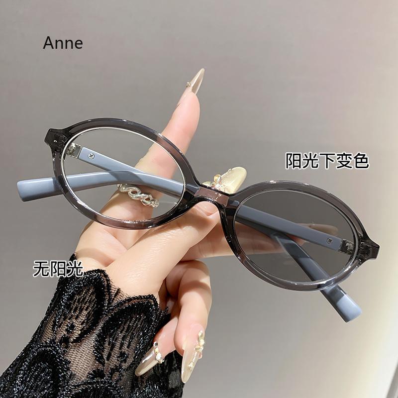 Women Small Round Frame Anti Blue Light Myopia Glasses Ultra Color Changing Near Sight Eyewear High Defintion Sunglasses To -4.0