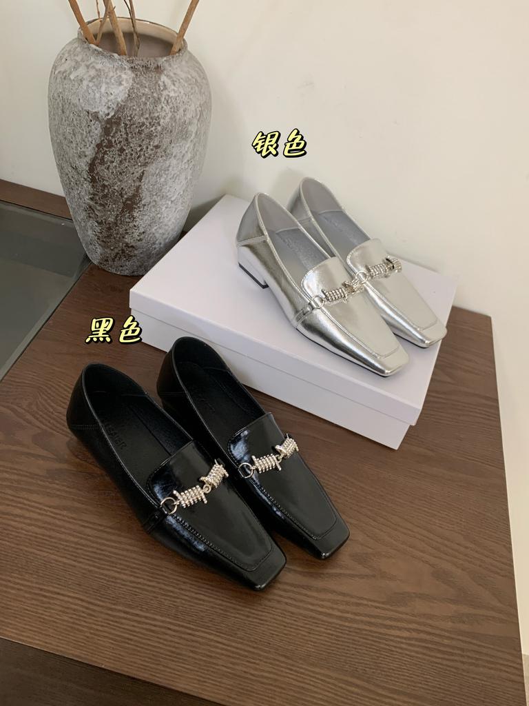 Easy To Wear and Not Tired of Feet, Gold Square Head Soft-soled Single Shoes for Women's 2025 Spring and Autumn Versatile Retro Silver Flat-sole