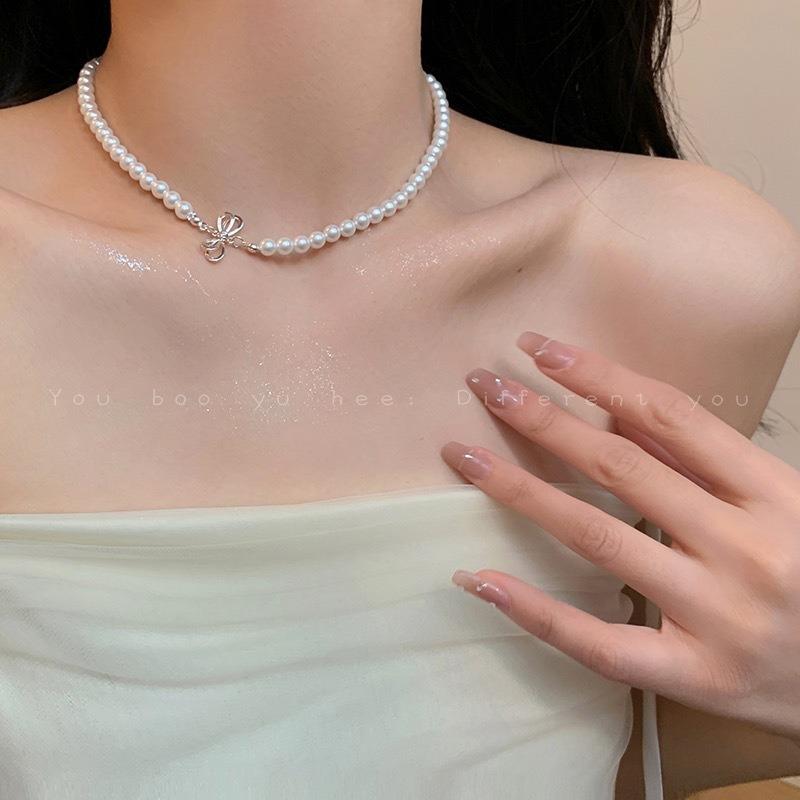 Personalized versatile imitation pearl neck chain women's fashion new collarbone chain high-end necklace women's accessories