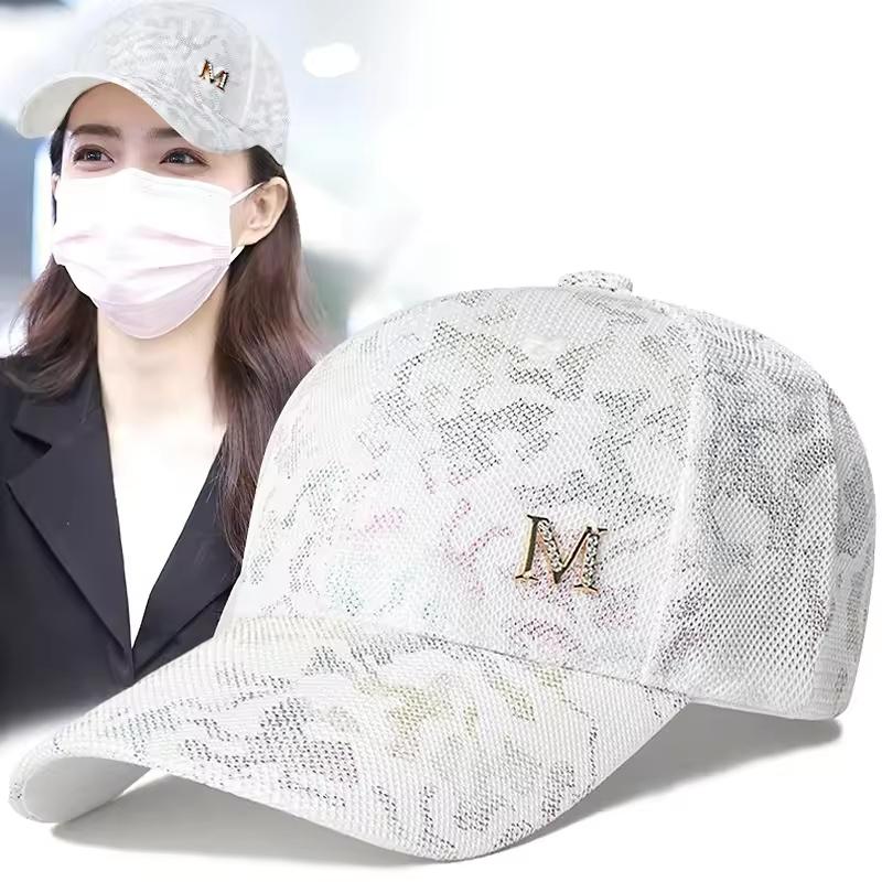 New Women's Baseball Cap Summer Casual Mesh Cap Fashion Metal Decoration Baseball Caps Print Outdoor Sun Visor Hat Adjustable