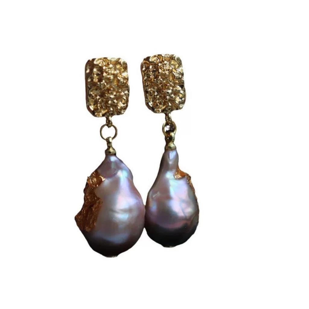 Design New French Retro Medieval Natural Strong Light Purple Baroque Freshwater Pearl Earrings Gold Foil Earrings