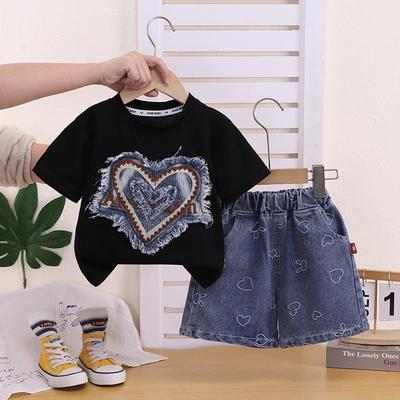 2026 Stylish Girls' Summer Two-Piece Set: Short Sleeve Top & Shorts