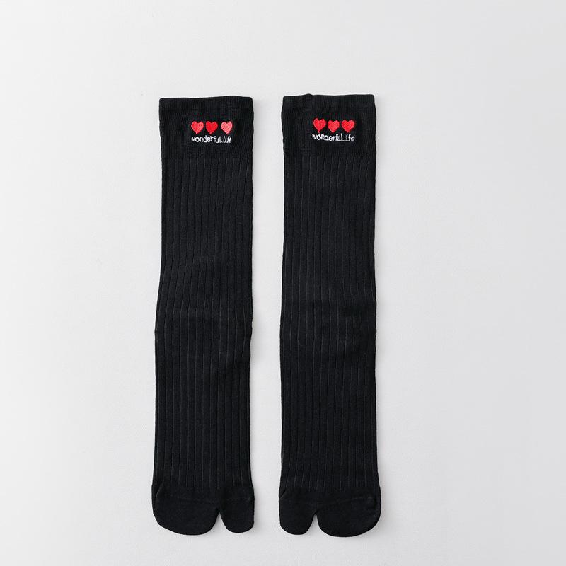

Cute Two-Toed Socks Women S Medium Tube Sub-Finger Socks Cream Women S Socks Spring And Summer Love Embroidery Clogs Women S Socks One size fits all чорний