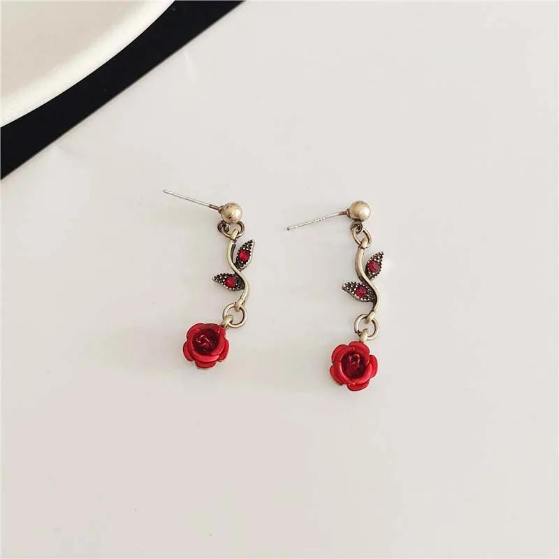 Vintage French Red Rose Flower Necklace Bracelet Set for Women Fashion Romantic Clavicle Chain Necklace Engagement Jewelry Gifts