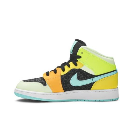 

Air Jordan 1 Mid SE GS Clover BQ6931-037 EU 37.5 зелёный/чёрный