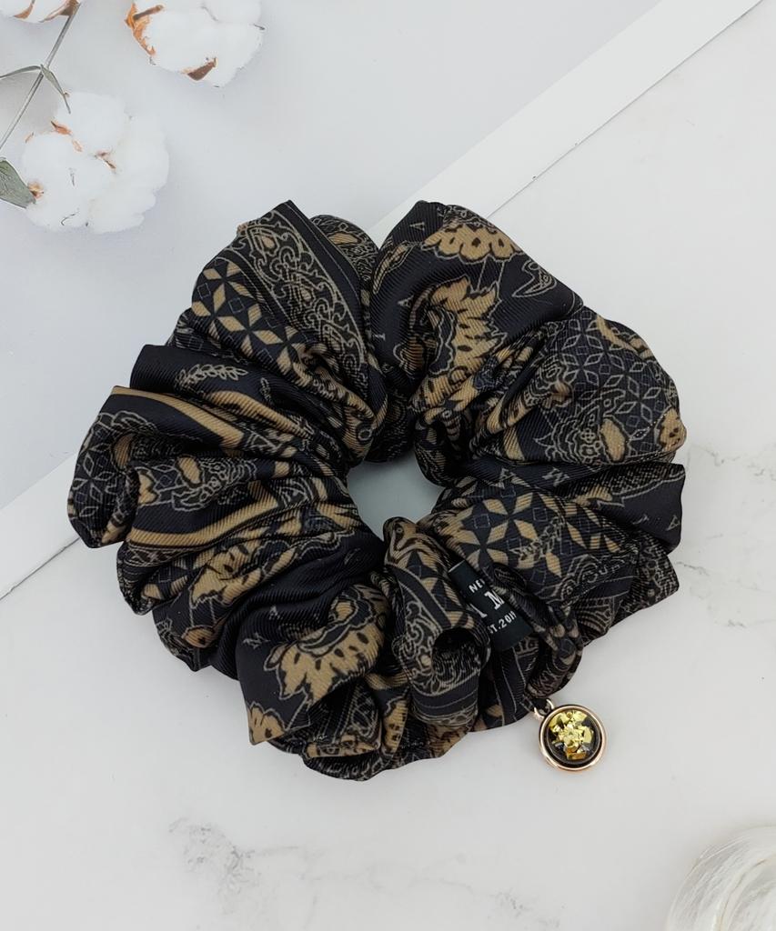Maia Emblem Pattern Hair Scrunchie - Beige Bk