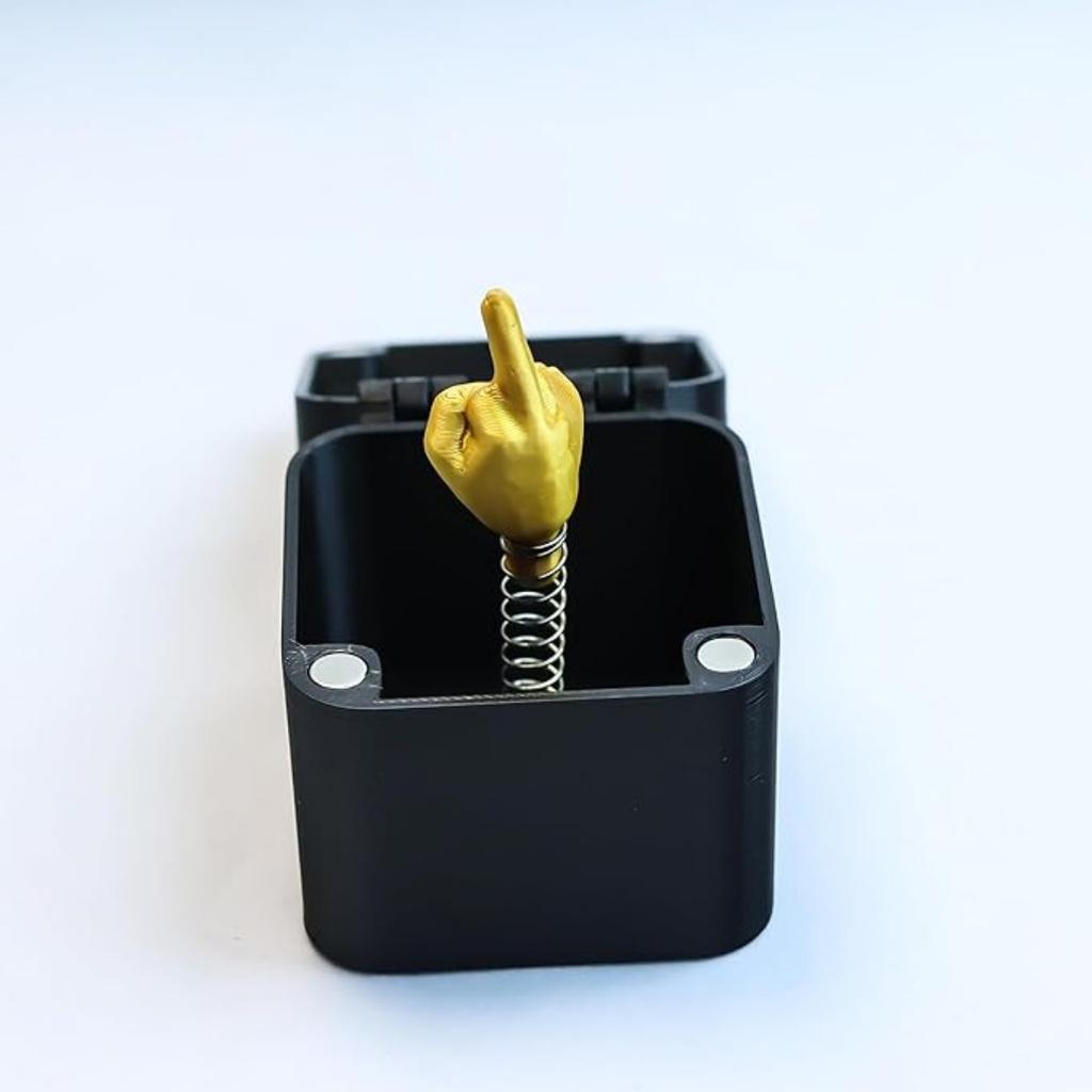 No Index Finger, Box of Fingers,Suit for Adults,Large Surprise Gag Prank and Funny The Pop Up Jack Toys Just for You Finger In a Box (Gold)