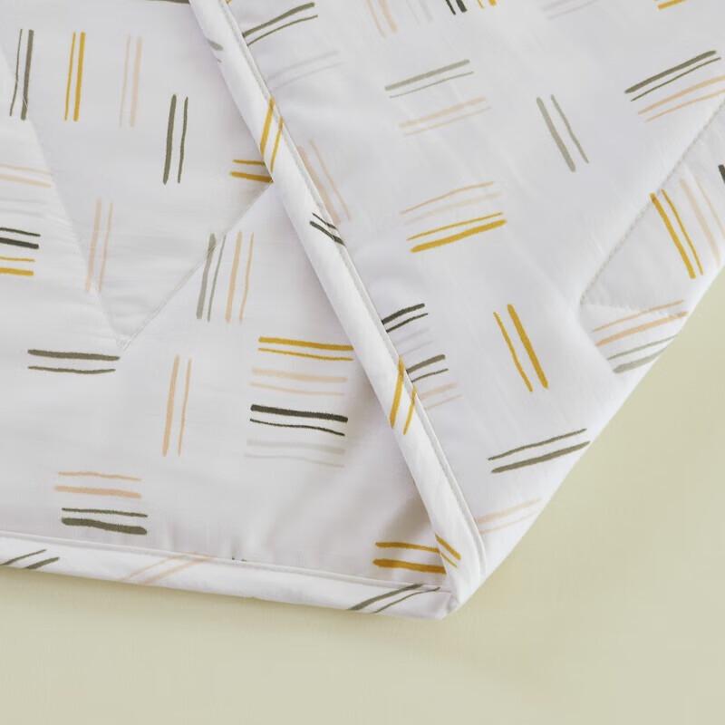 POCHME Summer Cooling Quilt