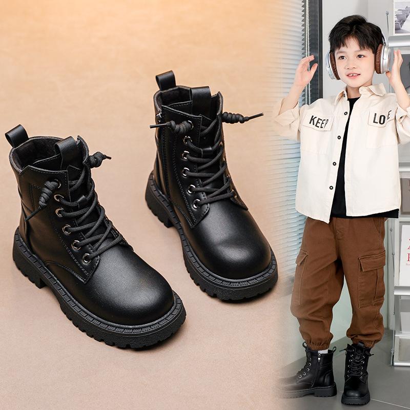 Mädchen Martin Stiefel 2025 Herbst und Winter neue Einzelstiefel Jungen schwarz dünne kurze Stiefel Kinder Frühling und Herbst Laufstegstiefel Frauen