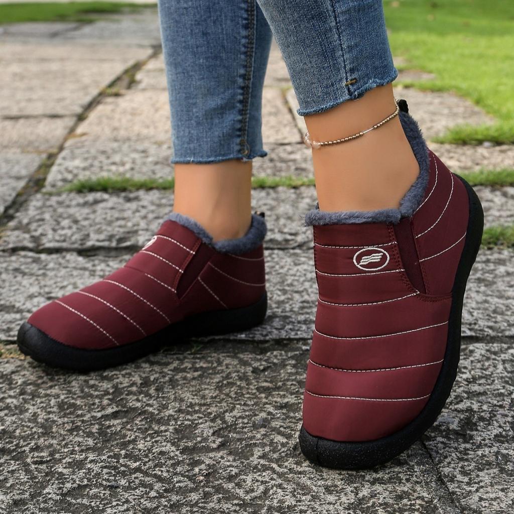 2025 New Large Size Cotton Boots with Thickened Lining Old Beijing Snow Boots Warm Casual Shoes