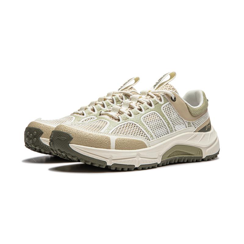 New LiNing CF Tracing Elegance Lite RT Cushioning Wear-Resistant Low-Top Outdoor Trekking Shoes Men's Ecru Umber AHTU003-1