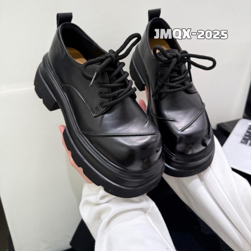 Women's spring new thick-soled heightened polished single shoes, street photography versatile women's shoes