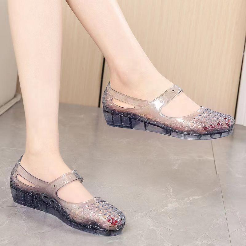 Neue Sommer Damen Baotou Ausgeschnittene Keilsandalen Strand Sandalen Weiche Sohle Rutschfest Transparente Kristall Sandalen Mutti Sandalen