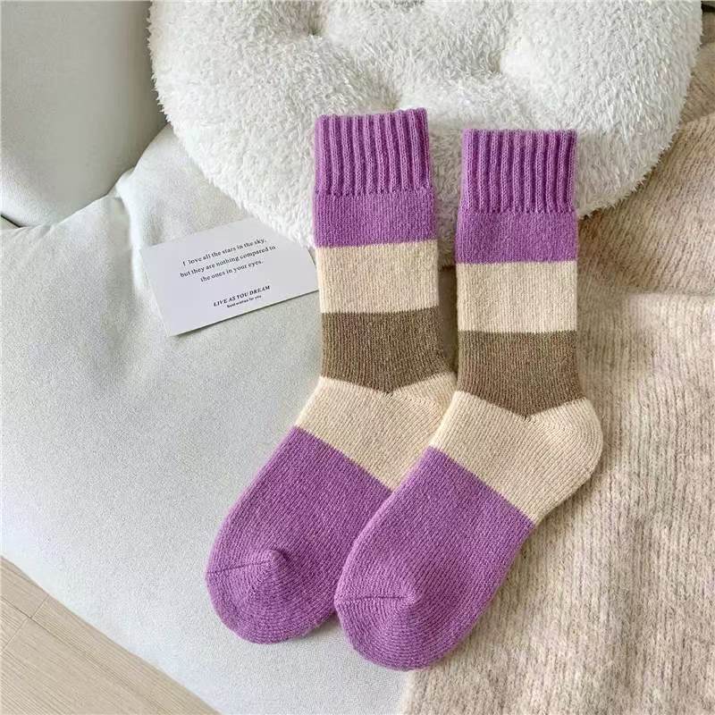 Autumn and Winter Sleep Heart Thickened Floor Thigh-high Socks Solid Color Socks Women's Mid-calf Postpartum Care Loop Warm Mid-calf Winter
