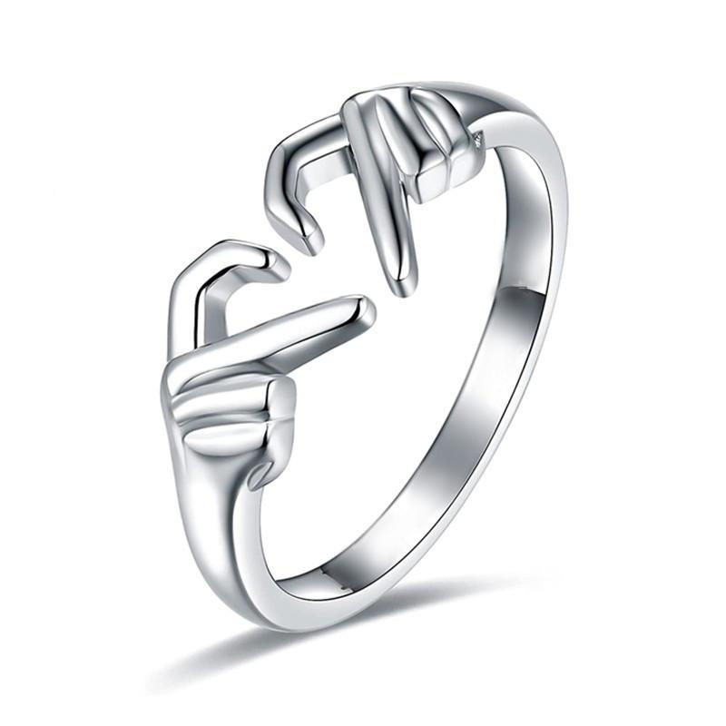 

Кольцо Claddagh Cubitts в форме сердца Кольцо Ladys Cut Irish Clarida