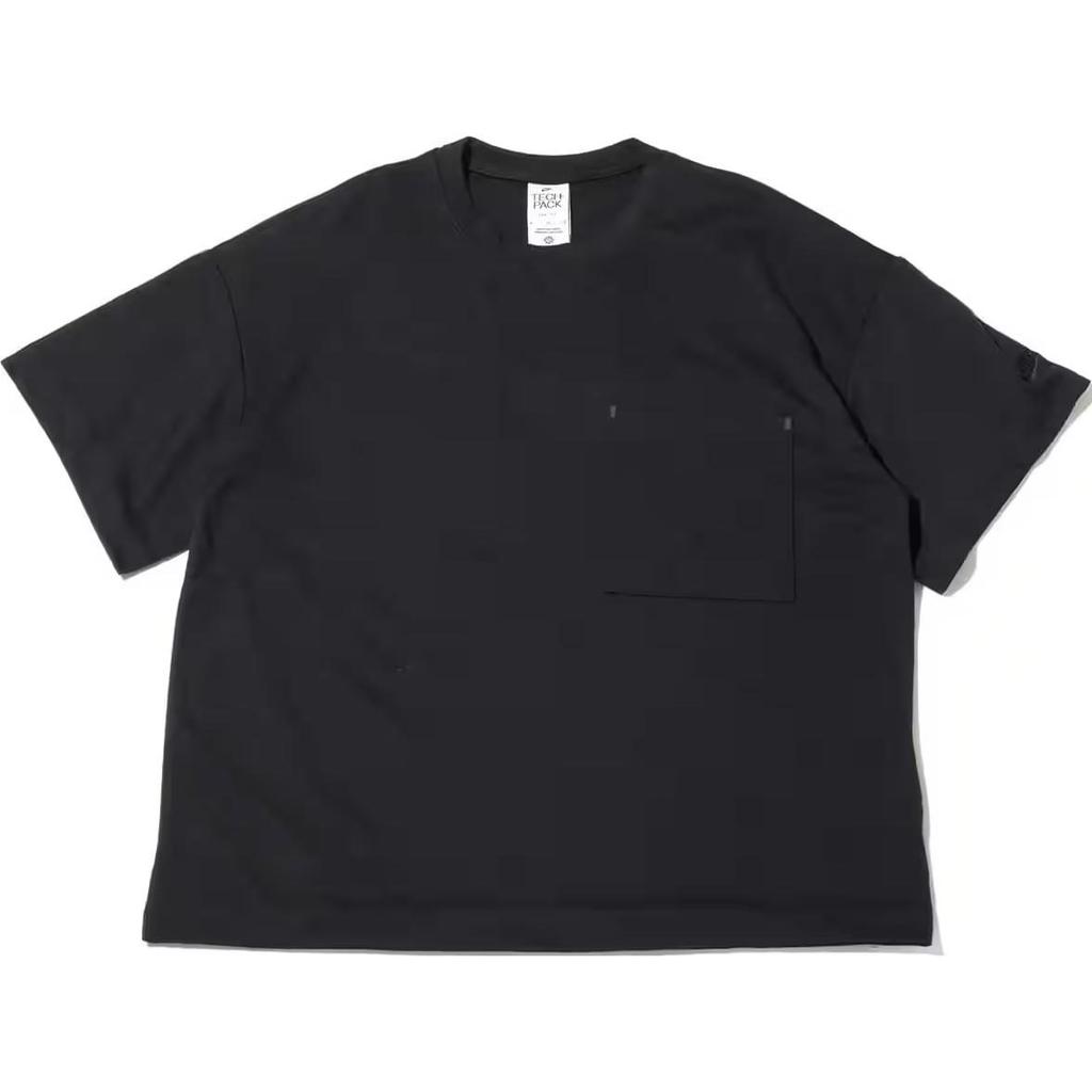 Nike SPORTSWEAR TECH PACK T Shirt Men's Black FB7393-010