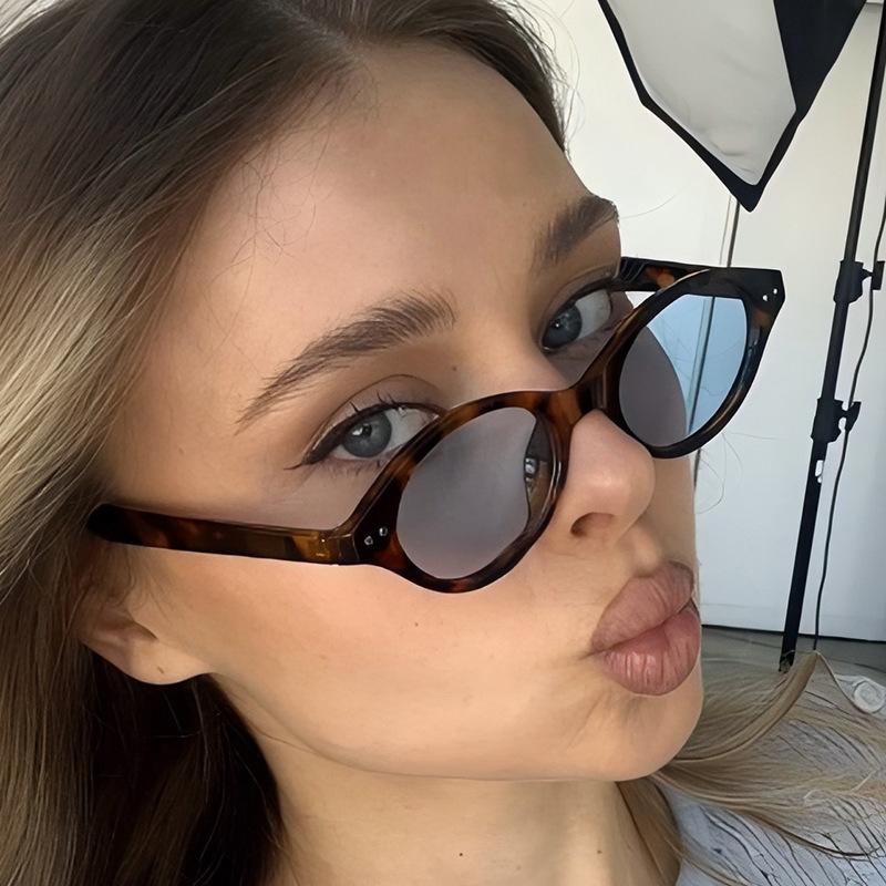 Women's sunglasses, men's and women's retro small-frame sunglasses.