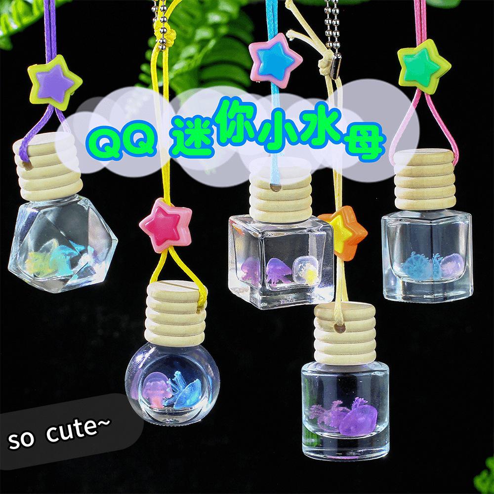 Colorful Q Version Jellyfish Crystal Pendant - Rhombus Flowing Sand Design