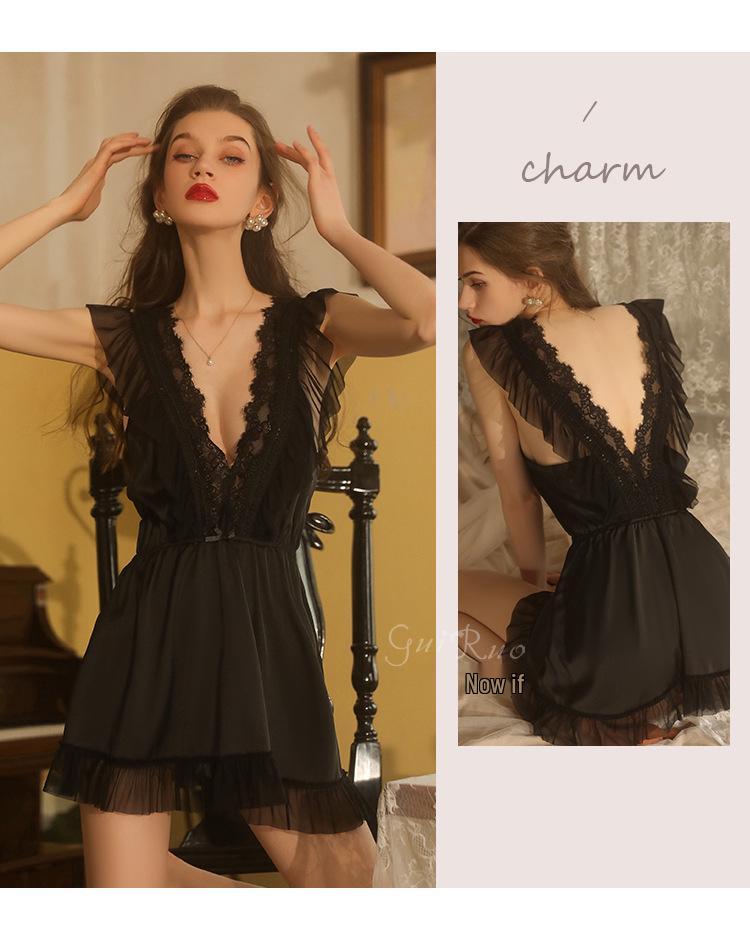 Guiruo Sexy Deep V Nightgown & Backless Camisole Set 