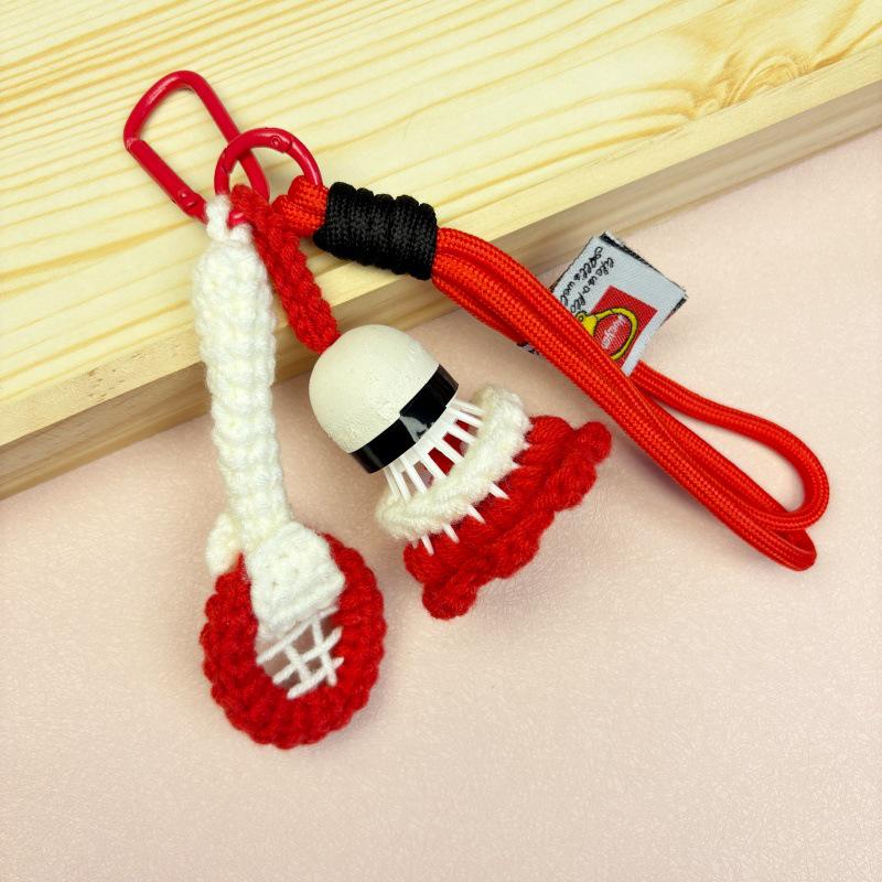 Handmade Woven Badminton Racket Keychain Lanyard - Commemorative Gift Ornament красный