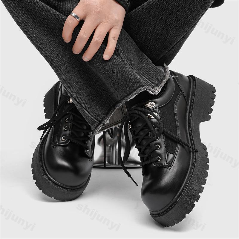 Mode 2025 Lente Nieuwe Casual Herenschoenen Hoogteverhogend Retro Stijl Zakelijke Schoenen Niche Lage Top Mode Beknopte Dikke Zool Sneakers