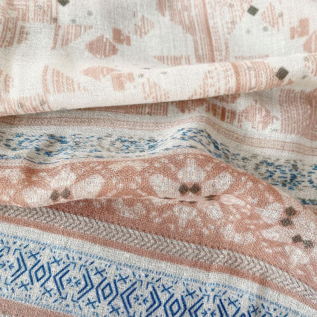 Cotton and linen feel outer scarf black and white bohemian headscarf beach towel air-conditioned room shawl women