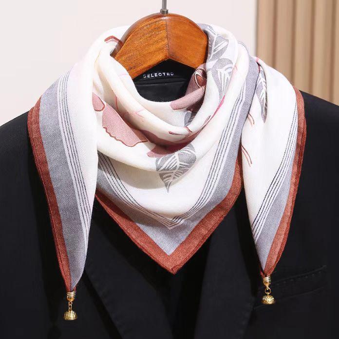 Winter Warm Scarves, Shawls, Classic Plaid Straps, Cardigans, And Warm Blankets For External Use