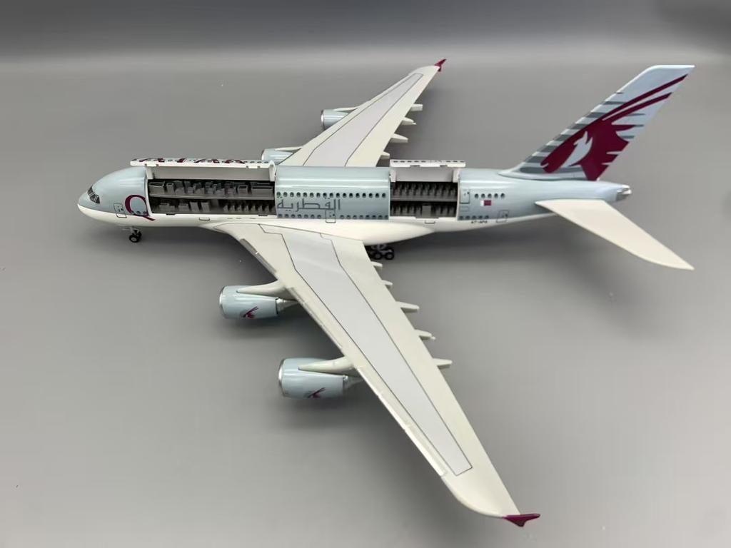 New 1:160 Scale Model Qatar A380 Airways Resin Openable Cabin Door Airplane With Light Landing Gear Collection Display Fans
