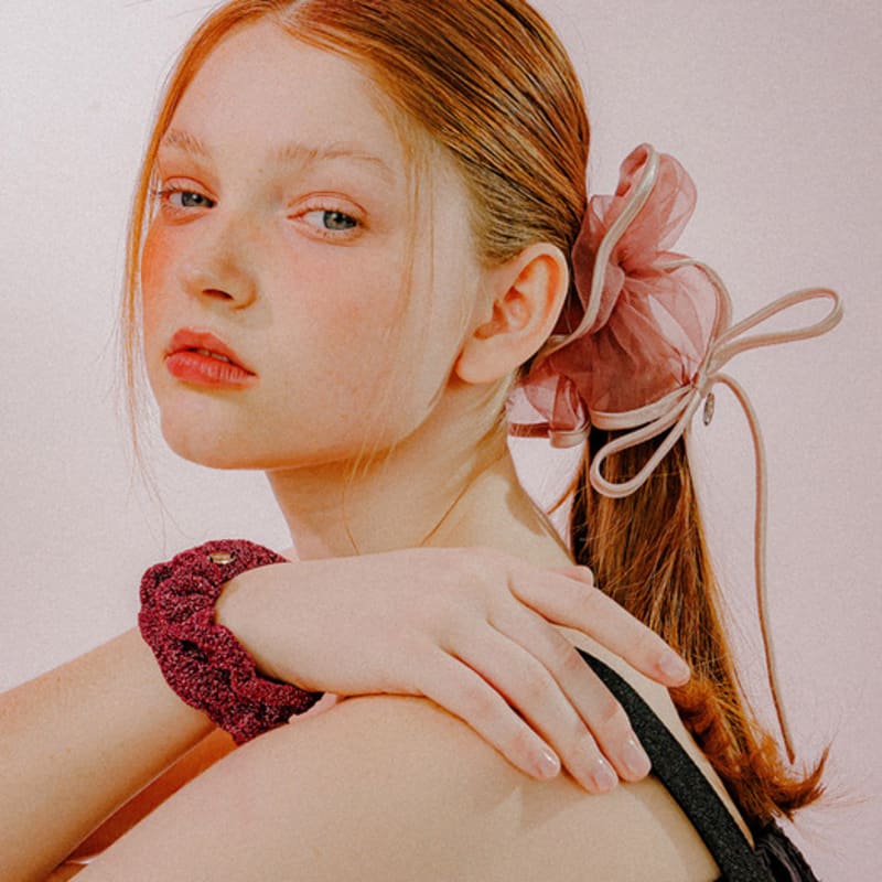 mellotory ribbon trimmed see-through scrunchie (deep pink)