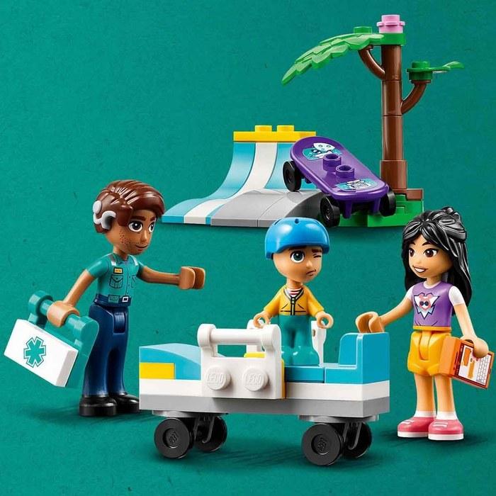 LEGO 42613 Heartlake City Hospital Ambulance - Multicolor