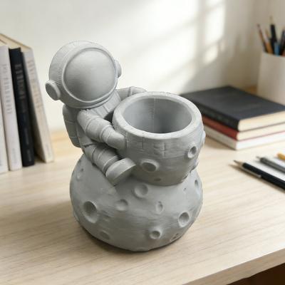 3D Printed Astronaut Pen Holder with Moon Base Cute Space-Themed Desk Organizer for Kids Large Capacity Pencil Cup Brush Holder